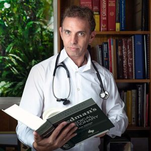 ד"ר דני הדס ד''ר דני הדס - קרדיולוג ספורט